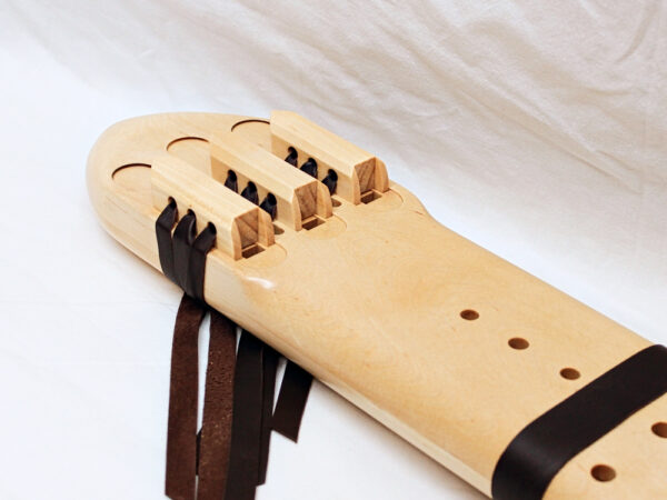 A4 sävellajin Natiivihuilu triple drone